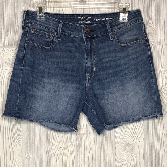 Levi High-Rise Raw Hem Shorts Waist 28 - Picture 1 of 11